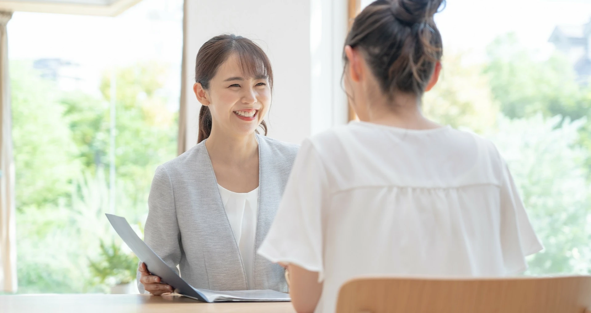 男性におすすめ。低価格・安心・サポートの強い結婚相談所｜eterple